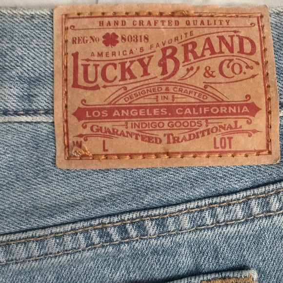 Lucky Brand Ladies Denim Blue Shorts Size 8/29 - Picture 6 of 6